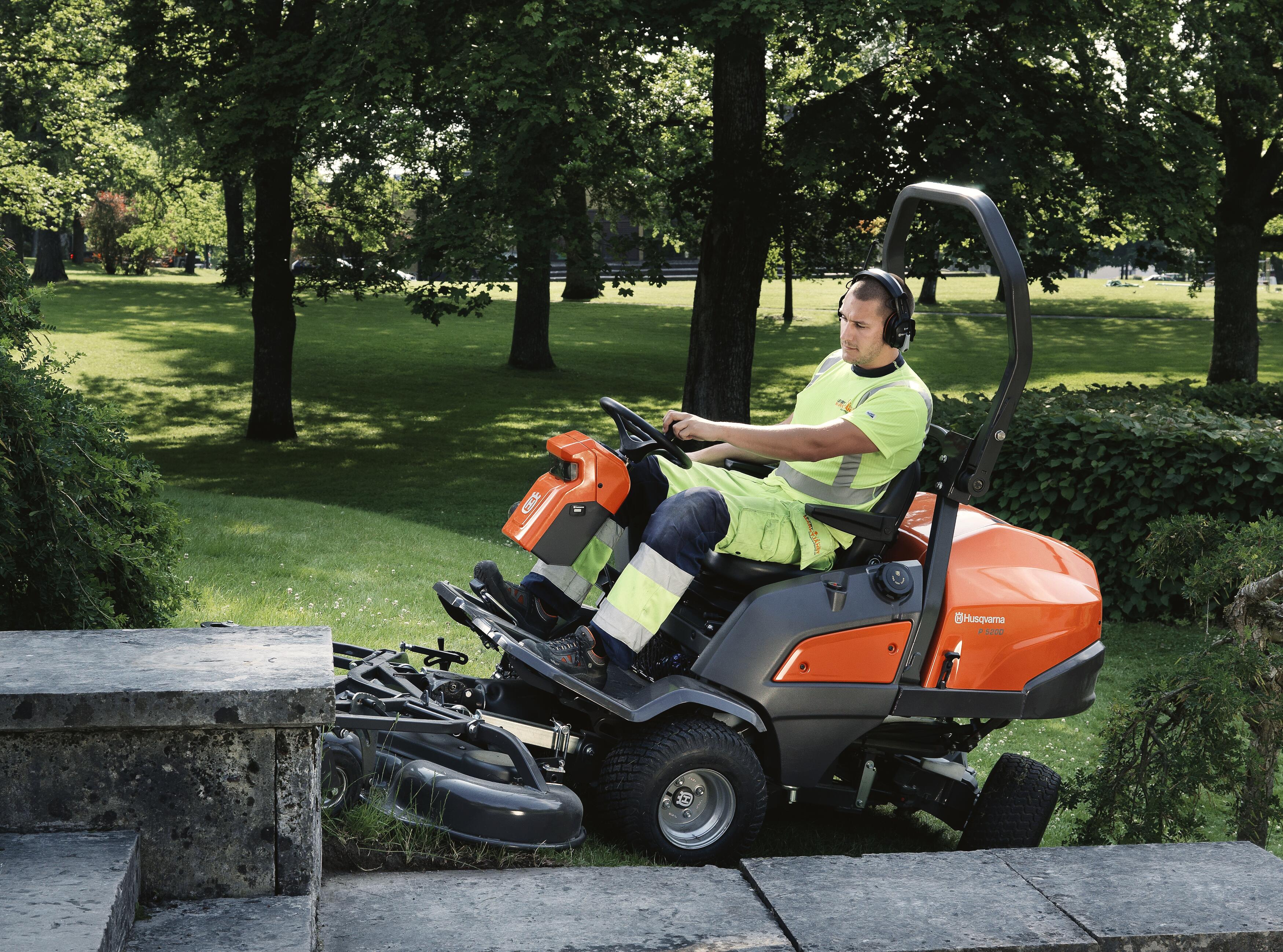 HUSQVARNA P 524EFI